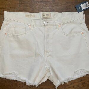 Women's Mid-Rise 90's Baggy White Denim Shorts - Universal Thread Size 12